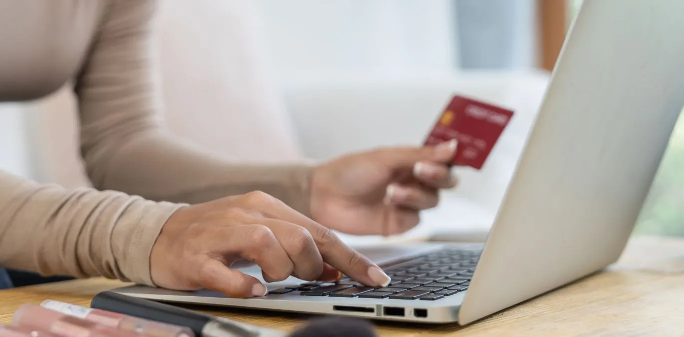 Comprar pela internet: 7 dicas para fazer compras com segurança